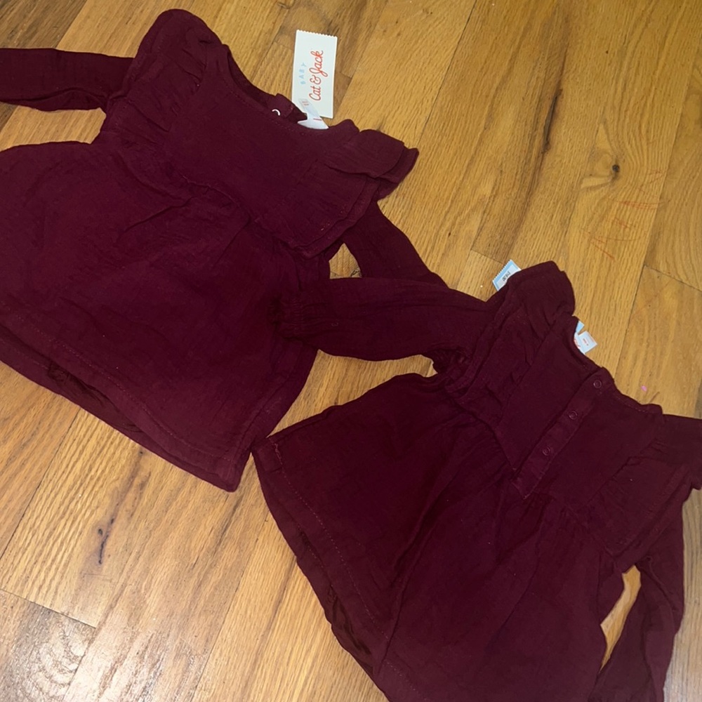 Cat and jack 2 pic set with little bottom for baby